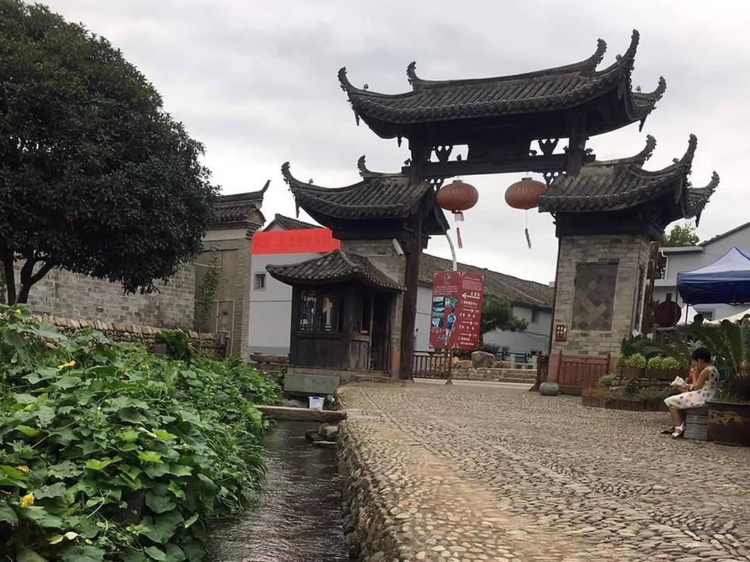 海滩度假胜地逃脱