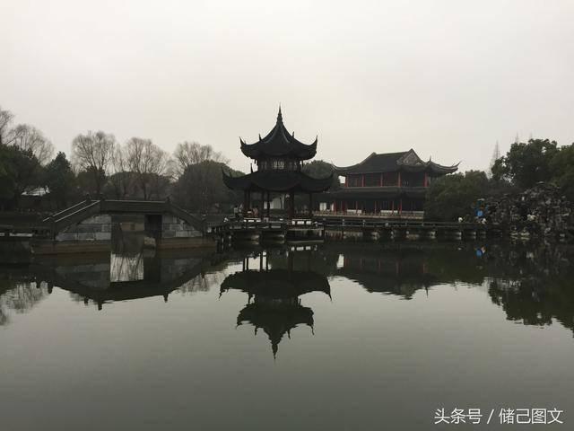 赛博朋克酒保行动